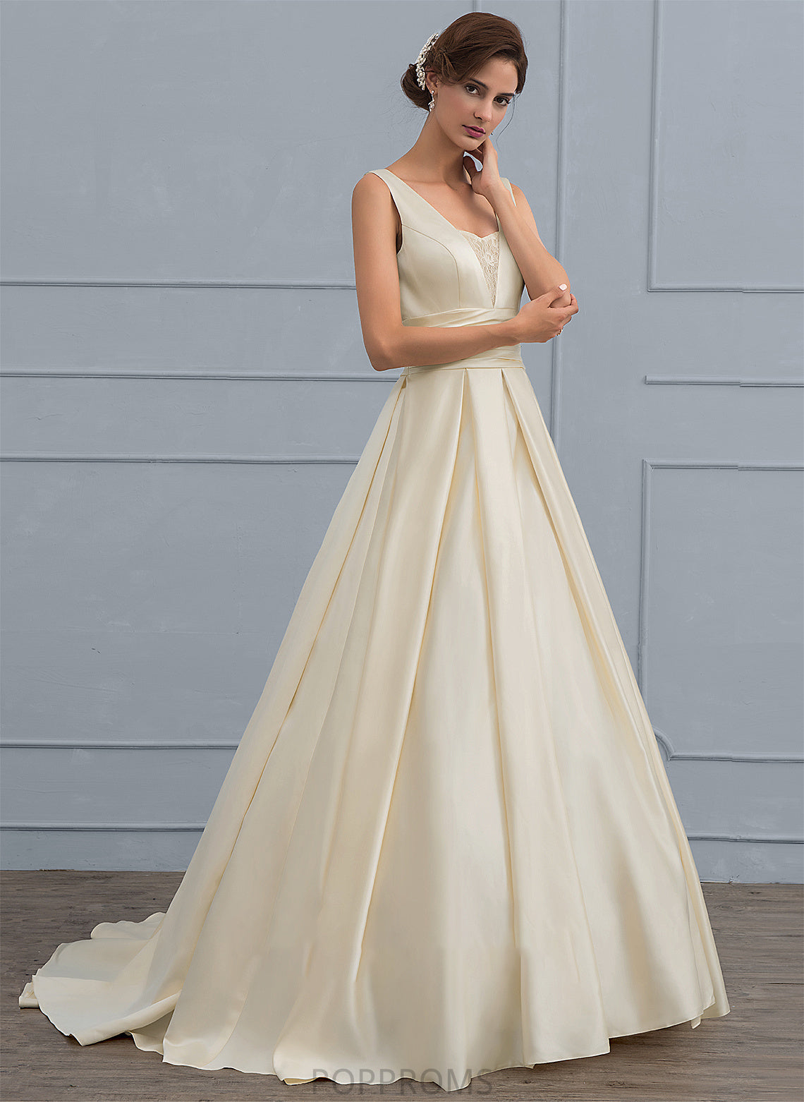 Sweep Wedding Ball-Gown/Princess Tianna Wedding Dresses V-neck Dress Train With Lace Satin