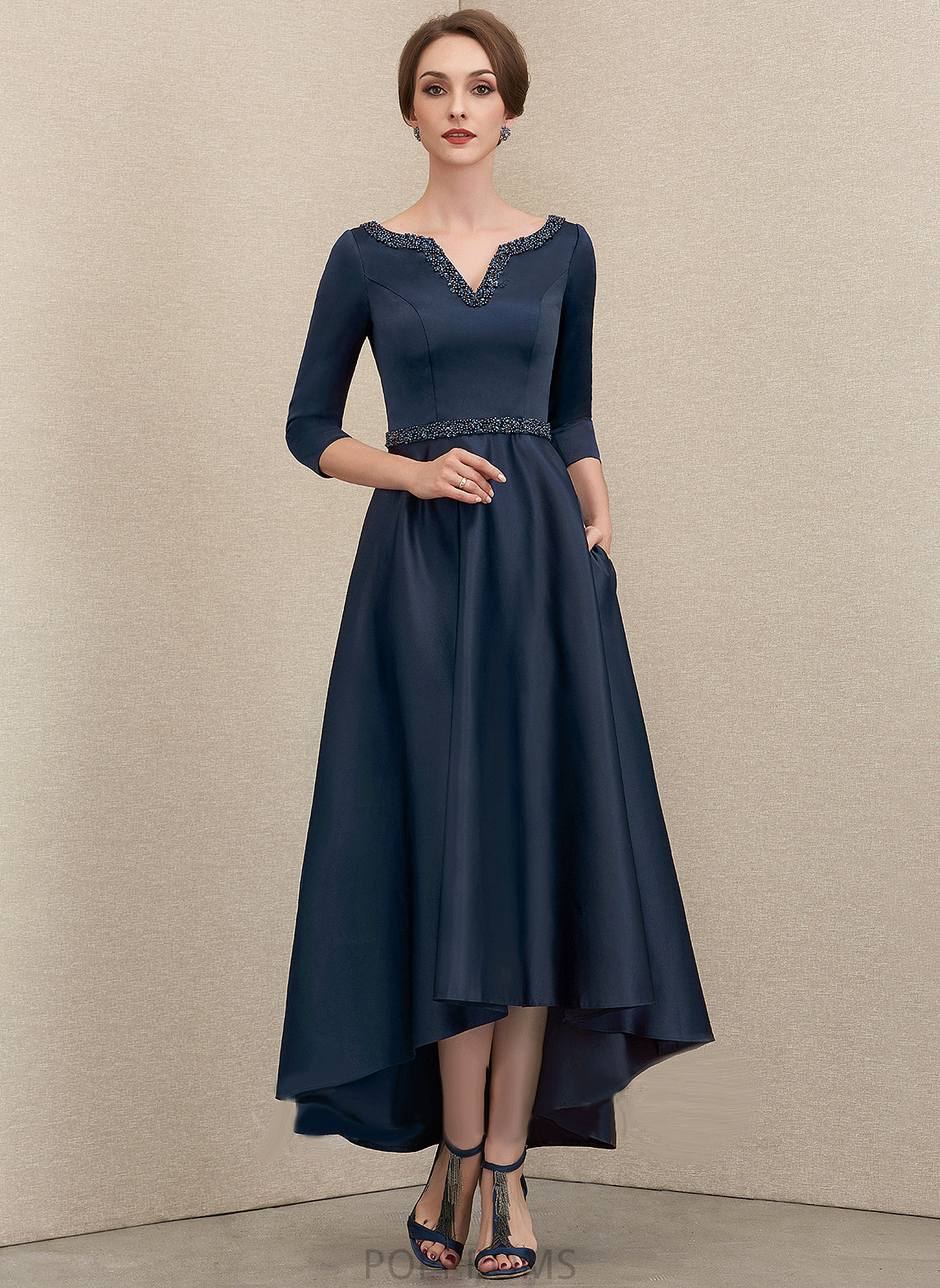 A-Line V-neck of Mother Suzanne Pockets Mother of the Bride Dresses With Dress Sequins the Bride Beading Asymmetrical Satin