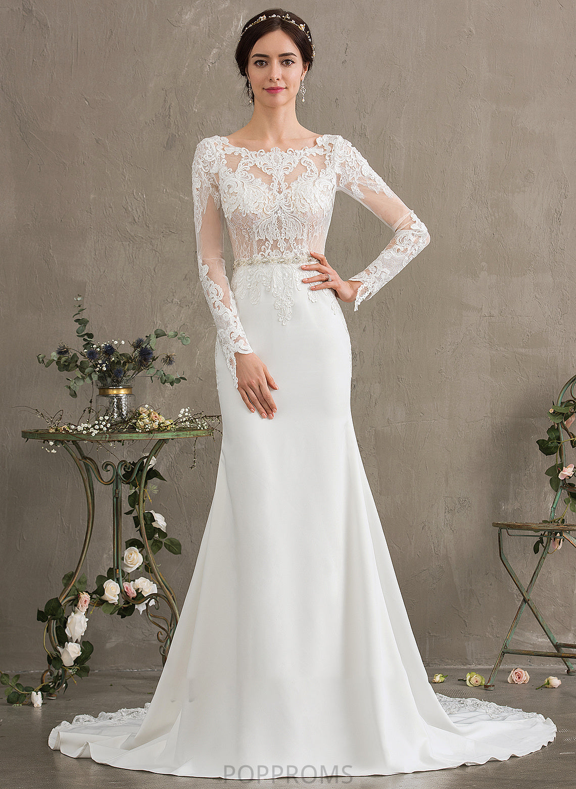 Beading Wedding Stretch Kiana With Scoop Dress Trumpet/Mermaid Neck Chapel Train Wedding Dresses Sequins Crepe