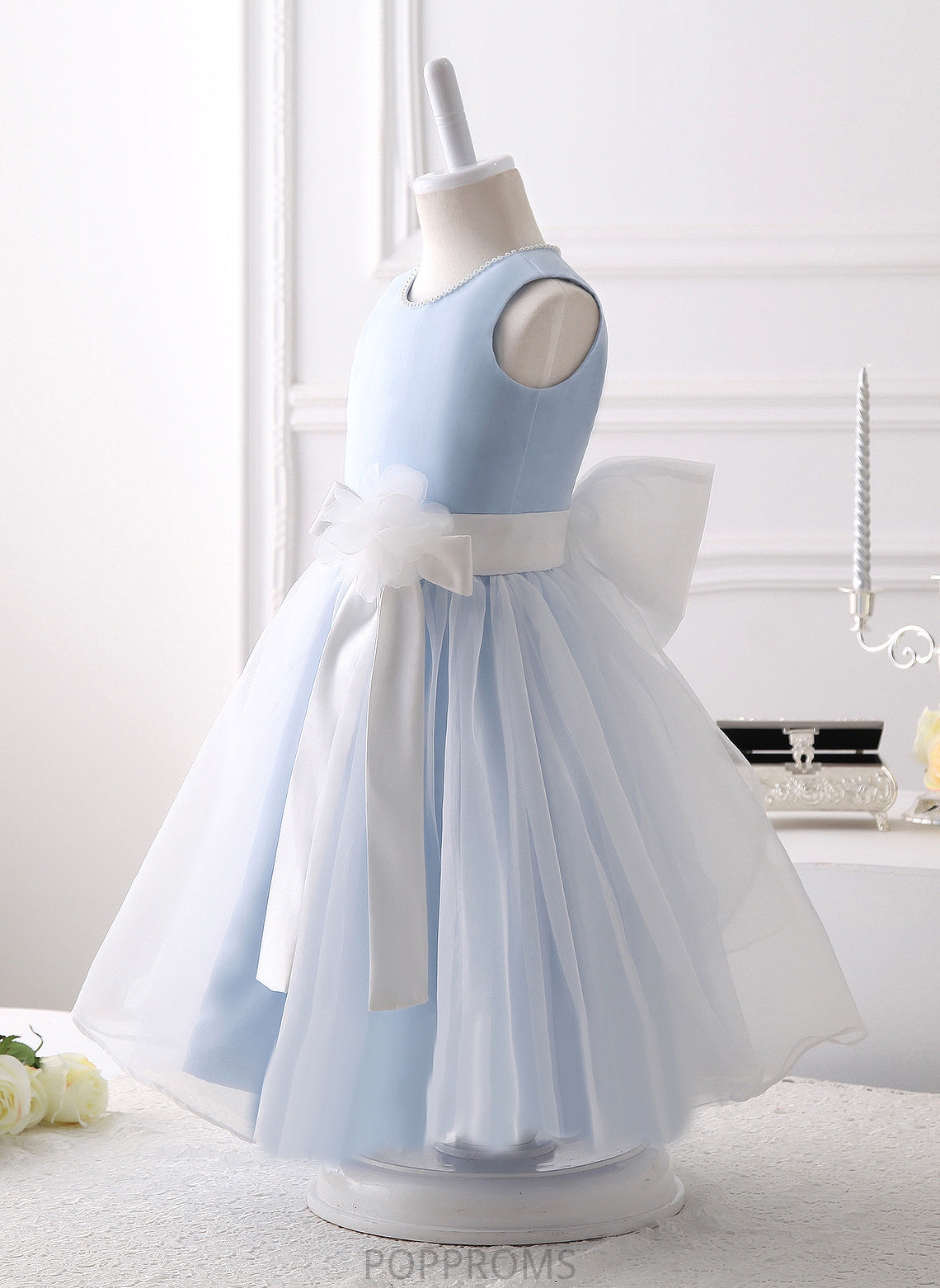 - Beading/Flower(s)/Bow(s) A-Line Knee-length With Dress Flower Scoop Girl Neck Sleeveless Nyla Organza Flower Girl Dresses