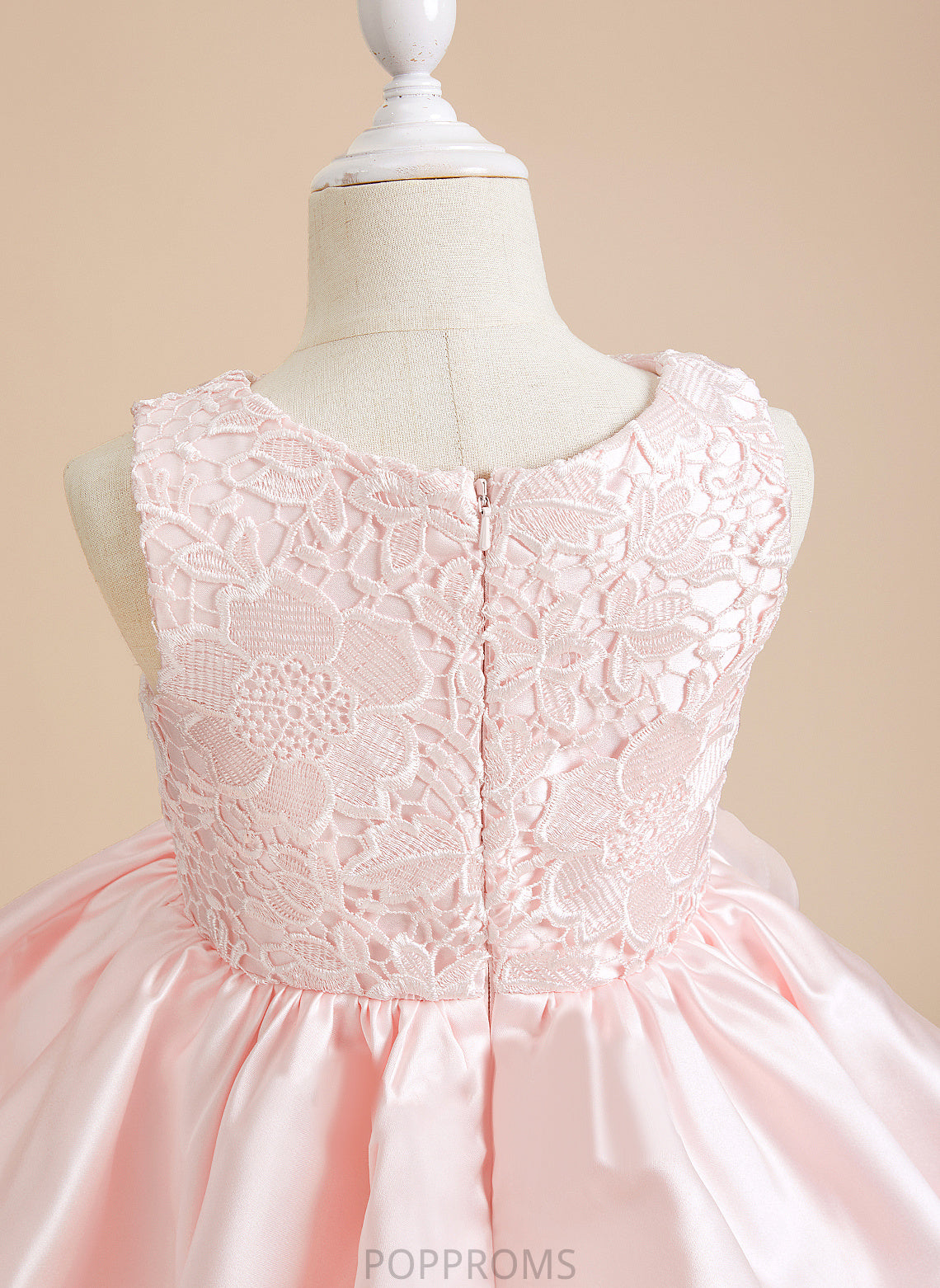 Dress Sleeveless - Scoop Neck Flower Lyric Satin/Lace A-Line Flower Girl Dresses Short/Mini Girl