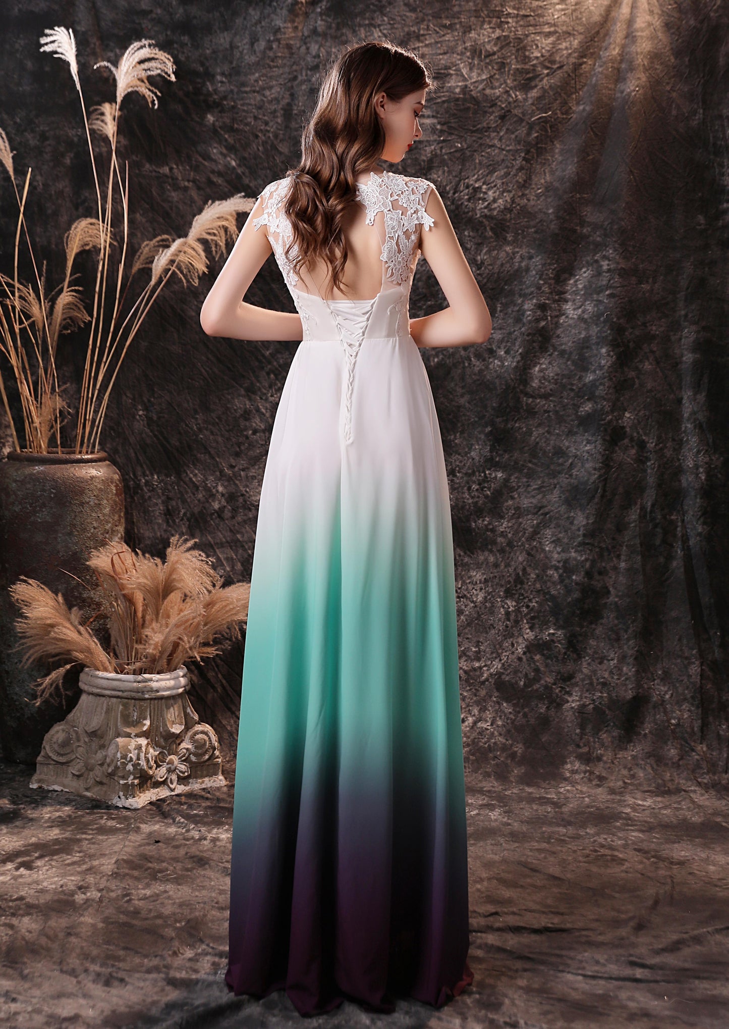 Sleeveless Chiffon Floor Length Open Back Prom Dresses