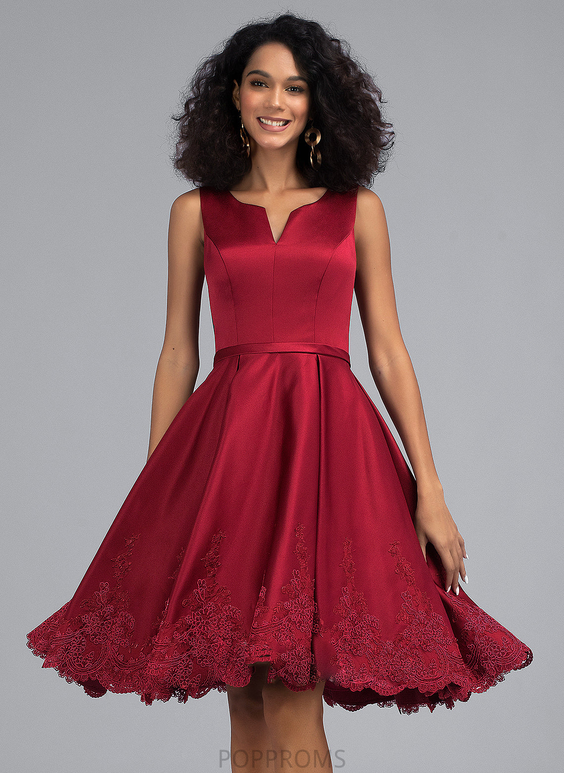 With Cocktail A-Line Dress Hope Lace Knee-Length V-neck Satin Appliques Cocktail Dresses