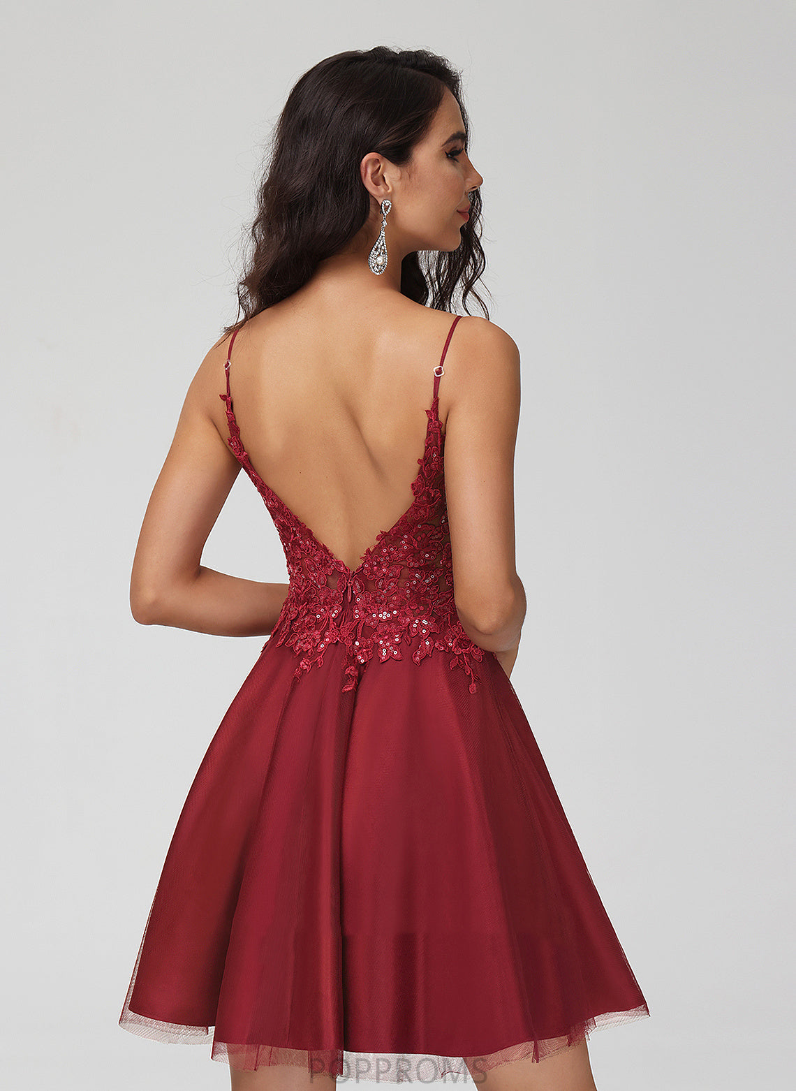 Sequins Short/Mini A-Line Homecoming Homecoming Dresses Tulle Leyla Dress V-neck With Lace