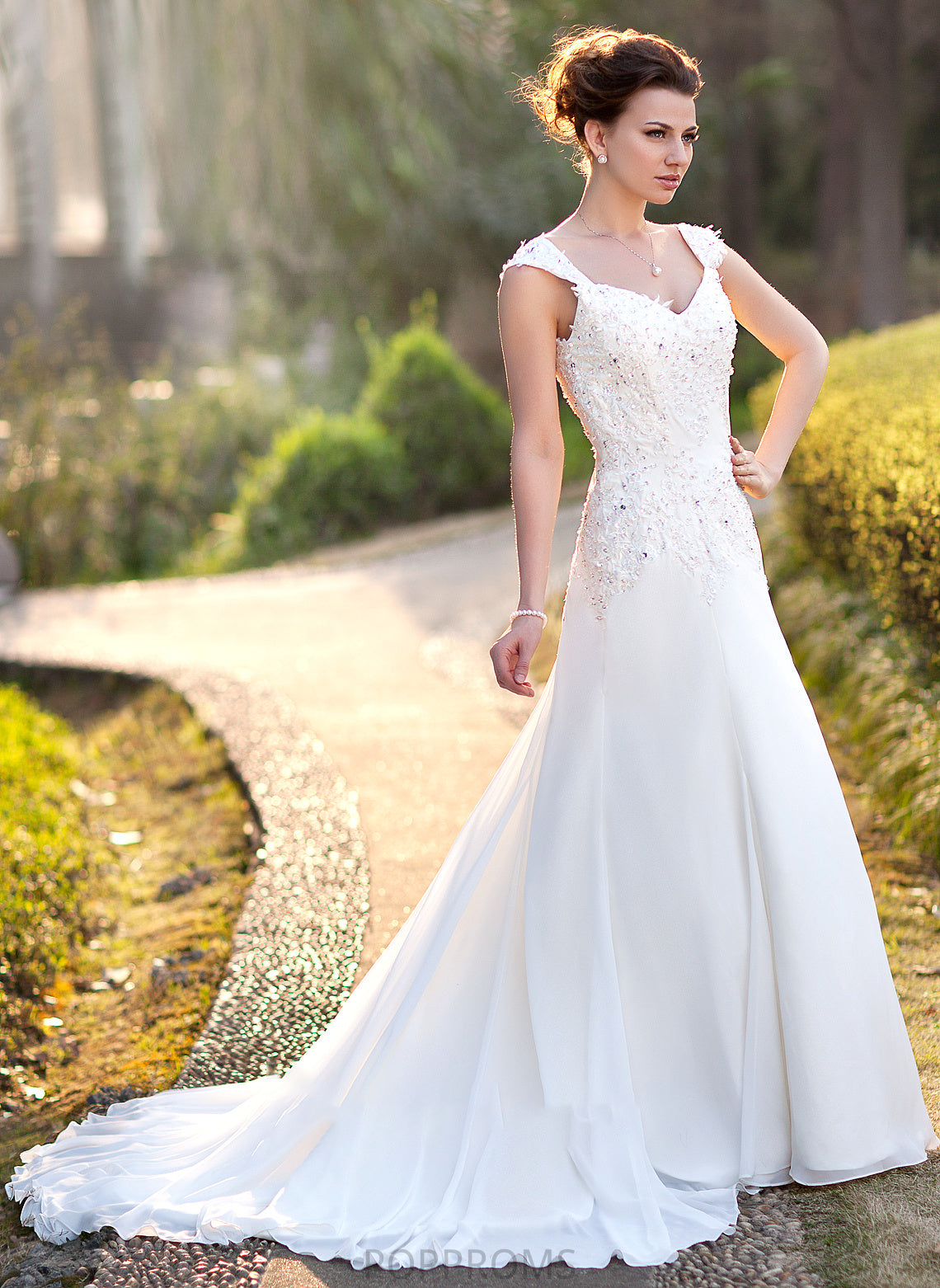 Train Lace A-Line Wedding Dresses Wedding Chiffon Beading With Court V-neck Alma Dress Sequins