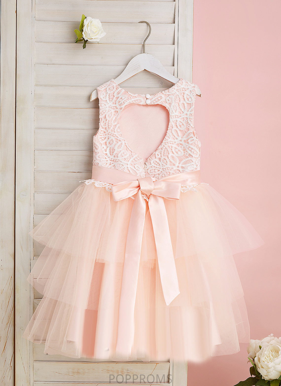 Sahna Scoop Hole Satin/Tulle Flower - Girl Dress Sleeveless Flower Girl Dresses With Ball-Gown/Princess Neck Lace/Flower(s)/Back Knee-length