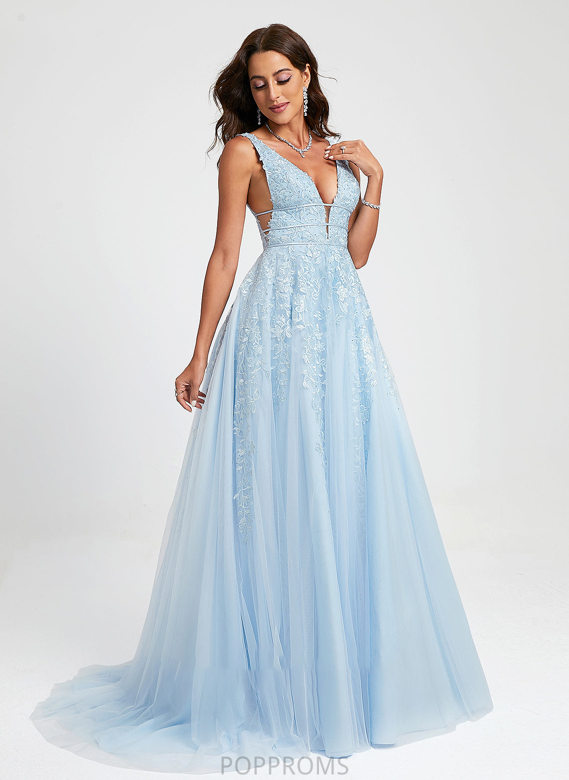 Lace Prom Dresses Sweep Train Kamari Beading Ball-Gown/Princess With V-neck Tulle