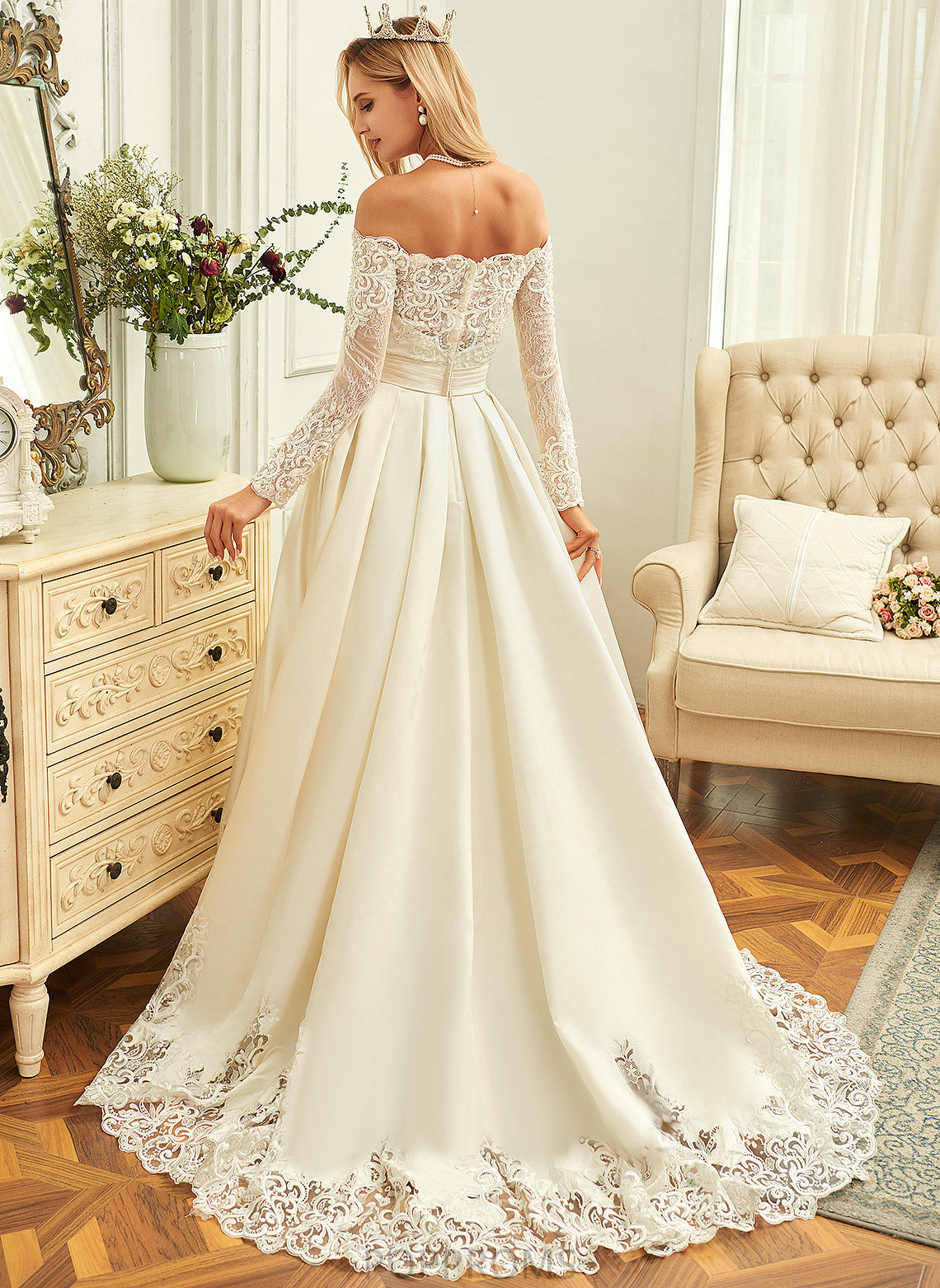 Off-the-Shoulder Satin Wedding Dresses Beading Sequins Jocelynn Dress Sweep Train With Wedding Lace Ball-Gown/Princess