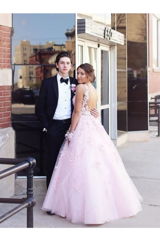 Elegant Ball Gown Prom Dresses With Appliques V Neck Floor Length