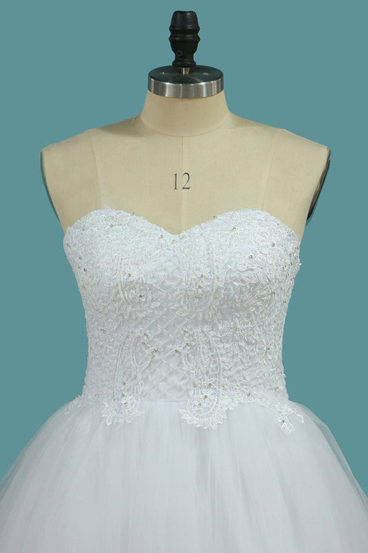 2024 Sweetheart Tulle A Line Wedding Dresses With Applique And Beads Sweep Train