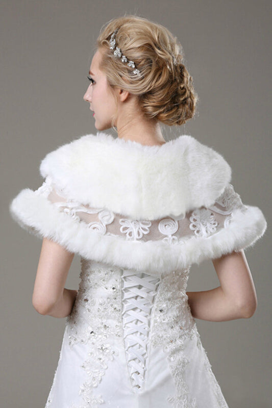 Graceful Faux Fur & Lace Wedding Wrap