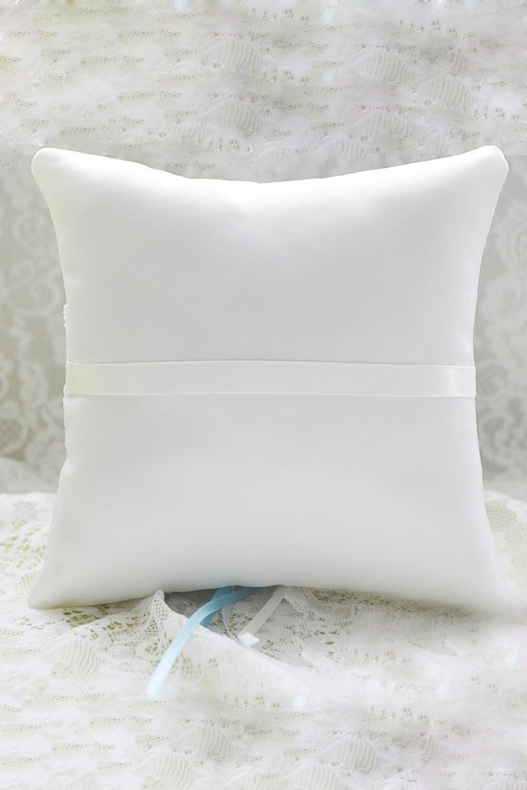 Graceful Ring Pillow In Satin With Lace And Ribbons