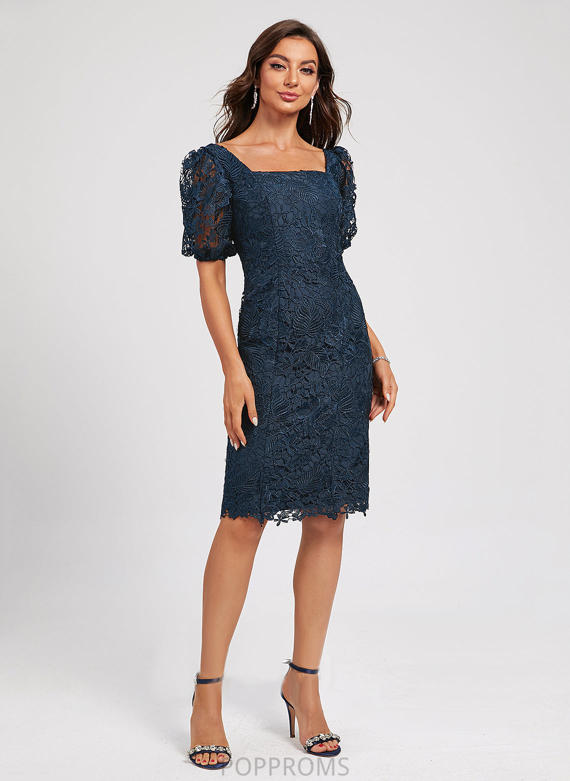 Sheath/Column Square Lace Lace Val With Cocktail Dresses Neckline Cocktail Knee-Length Dress