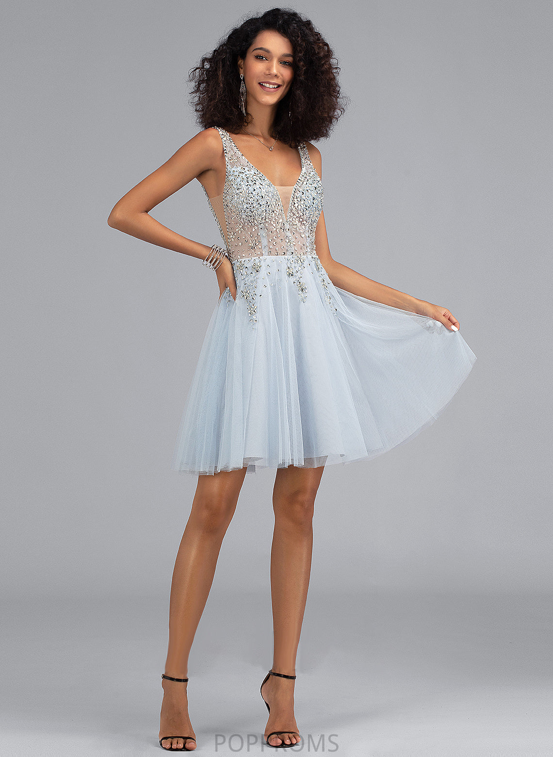 With A-Line Beading Short/Mini Tulle V-neck Prom Dresses Madyson