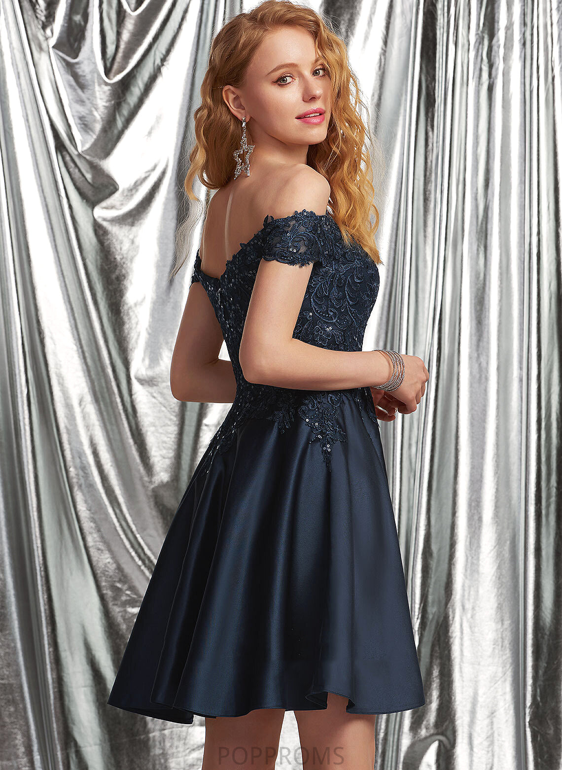 Dress Kaiya Short/Mini Homecoming Dresses Satin A-Line Lace Homecoming Off-the-Shoulder With