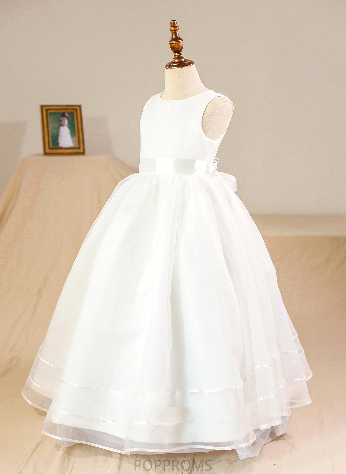 Floor-length Dress Organza/Satin (Petticoat Flower Neck Flower Girl Dresses Leslie Bow(s) Ball-Gown/Princess With Scoop Girl - included) Sleeveless NOT