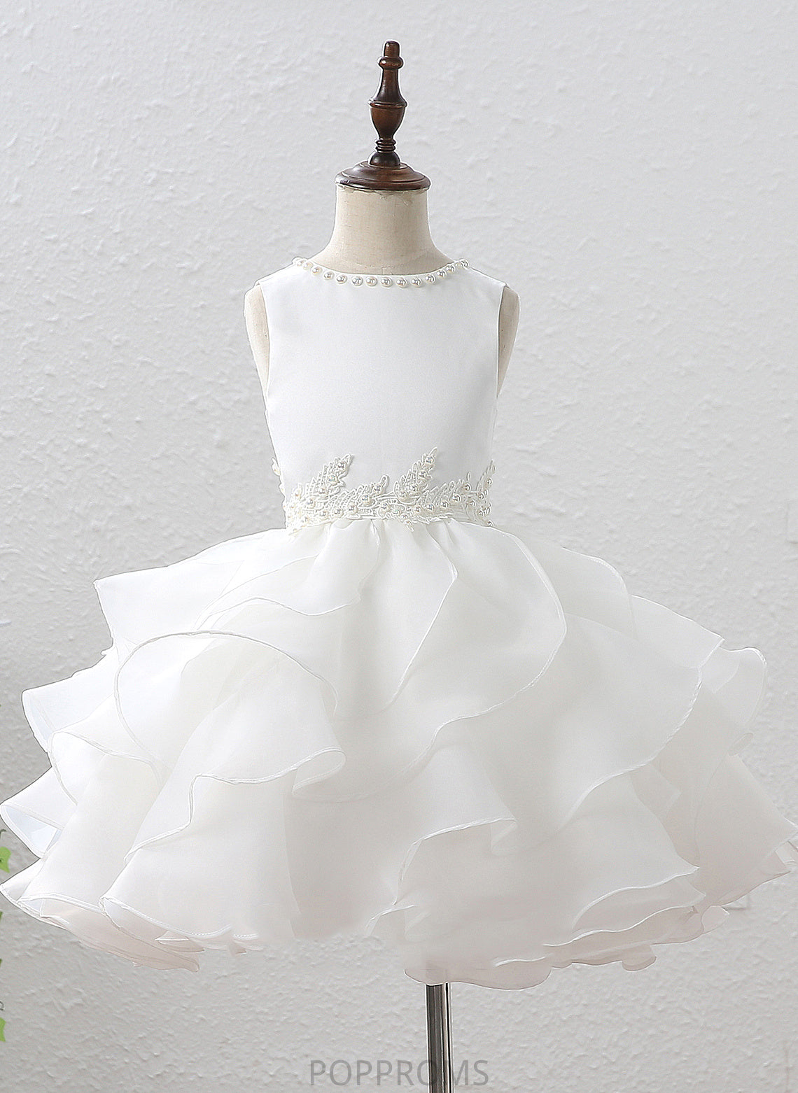 Train Flower Girl Dresses Scoop Court Organza/Satin With Ruffles/Beading/Appliques - Flower Ball-Gown/Princess Sleeveless Dress Aimee Neck Girl