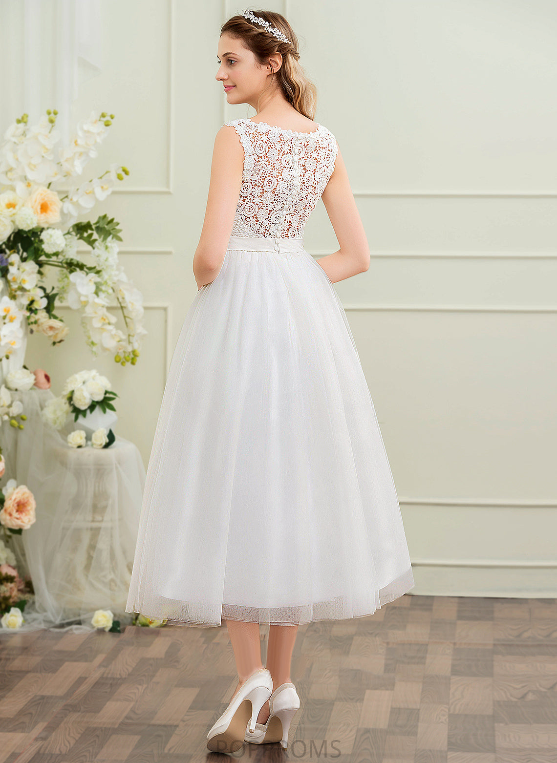 Lace Satin Neck With Scoop Wedding Tulle Beading Wedding Dresses Ball-Gown/Princess Sequins Dress Maddison Tea-Length