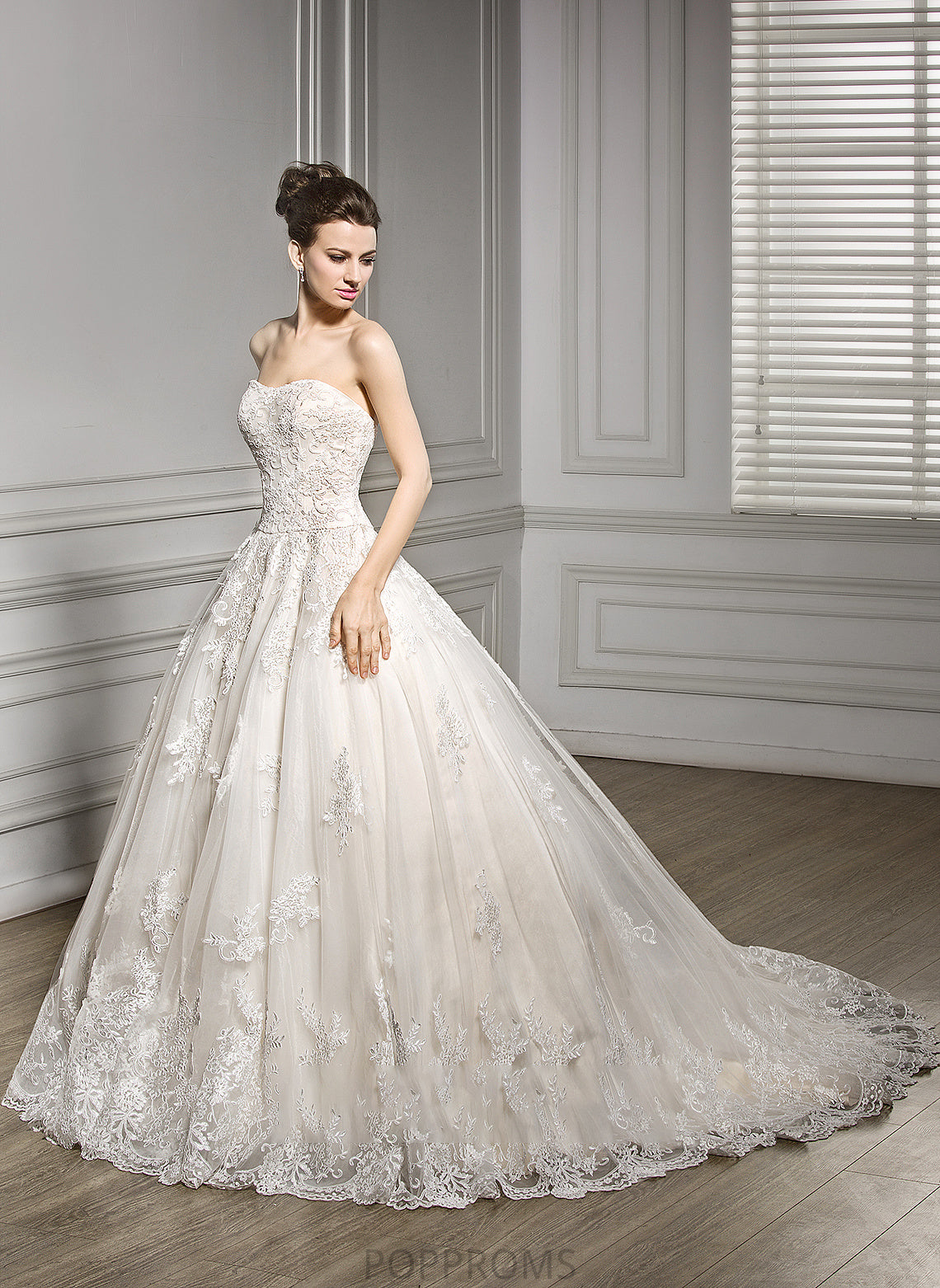 Wedding Dresses Tulle Angelina Ball-Gown/Princess Court Sweetheart Lace Train Dress Wedding