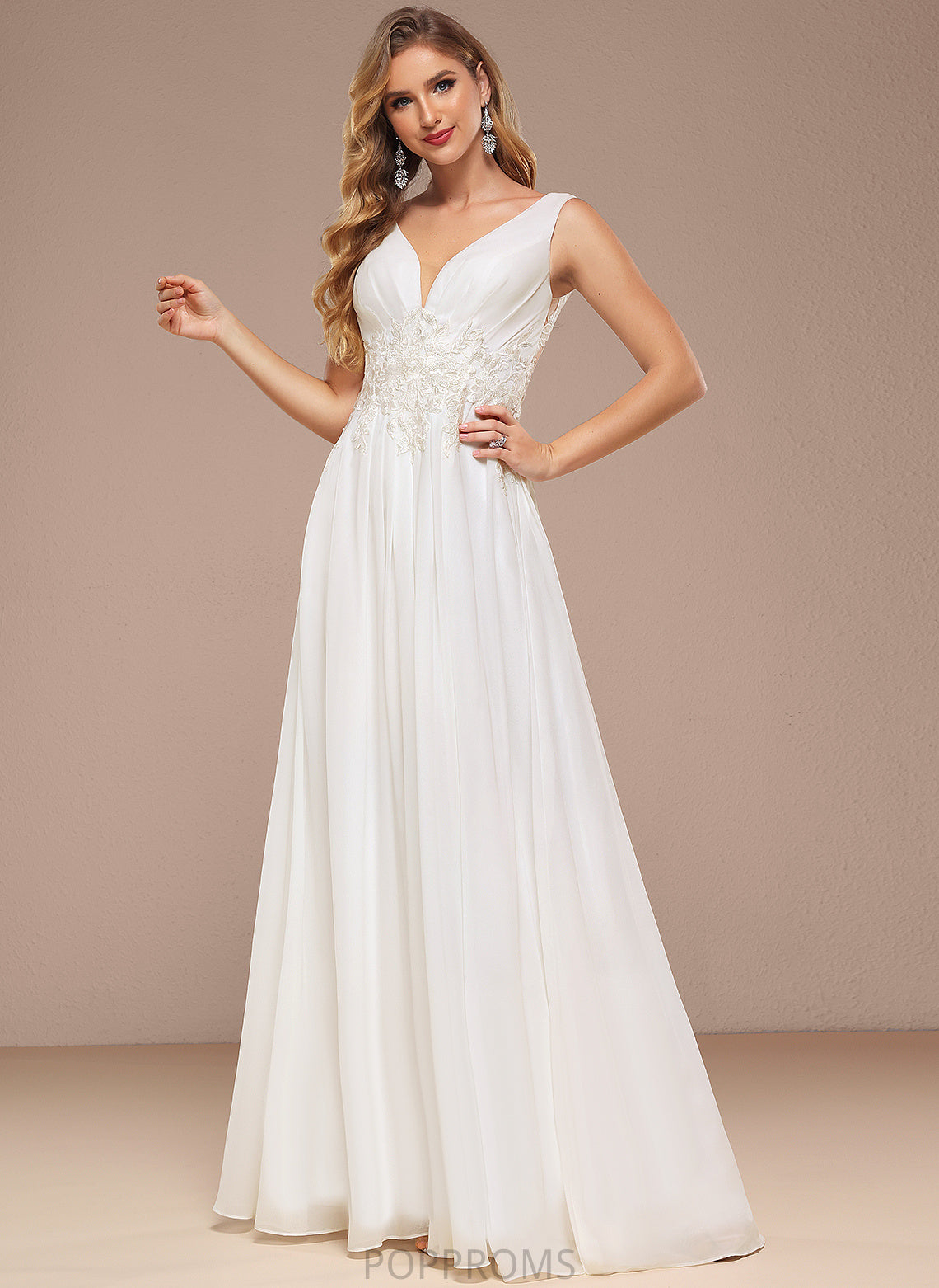 Chiffon A-Line Wedding Dresses Sarai Wedding Lace Dress Sequins V-neck With Floor-Length