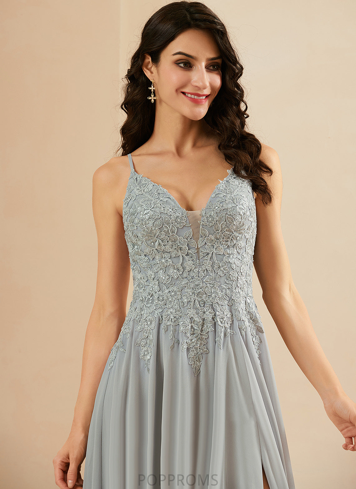 Chiffon Sequins Ashleigh With Lace A-Line V-neck Prom Dresses Floor-Length