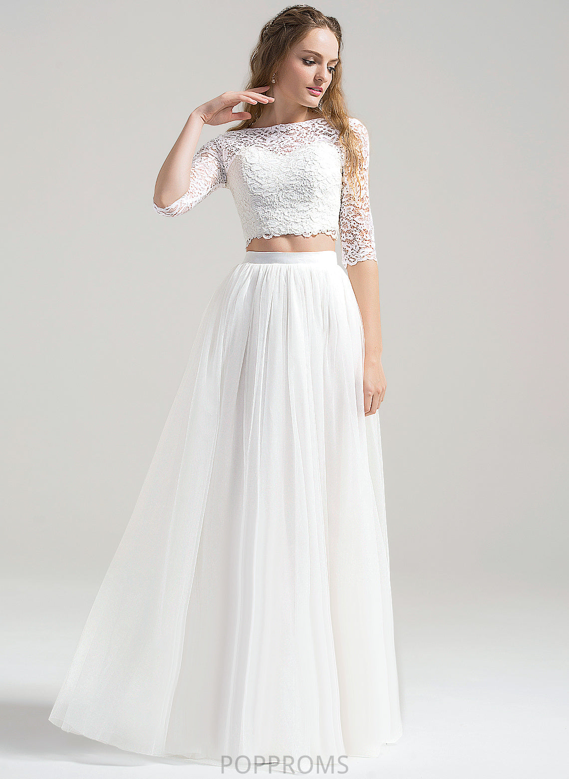 Wedding Wedding Dresses A-Line Tulle Lace Floor-Length Neck Dress Evie Scoop