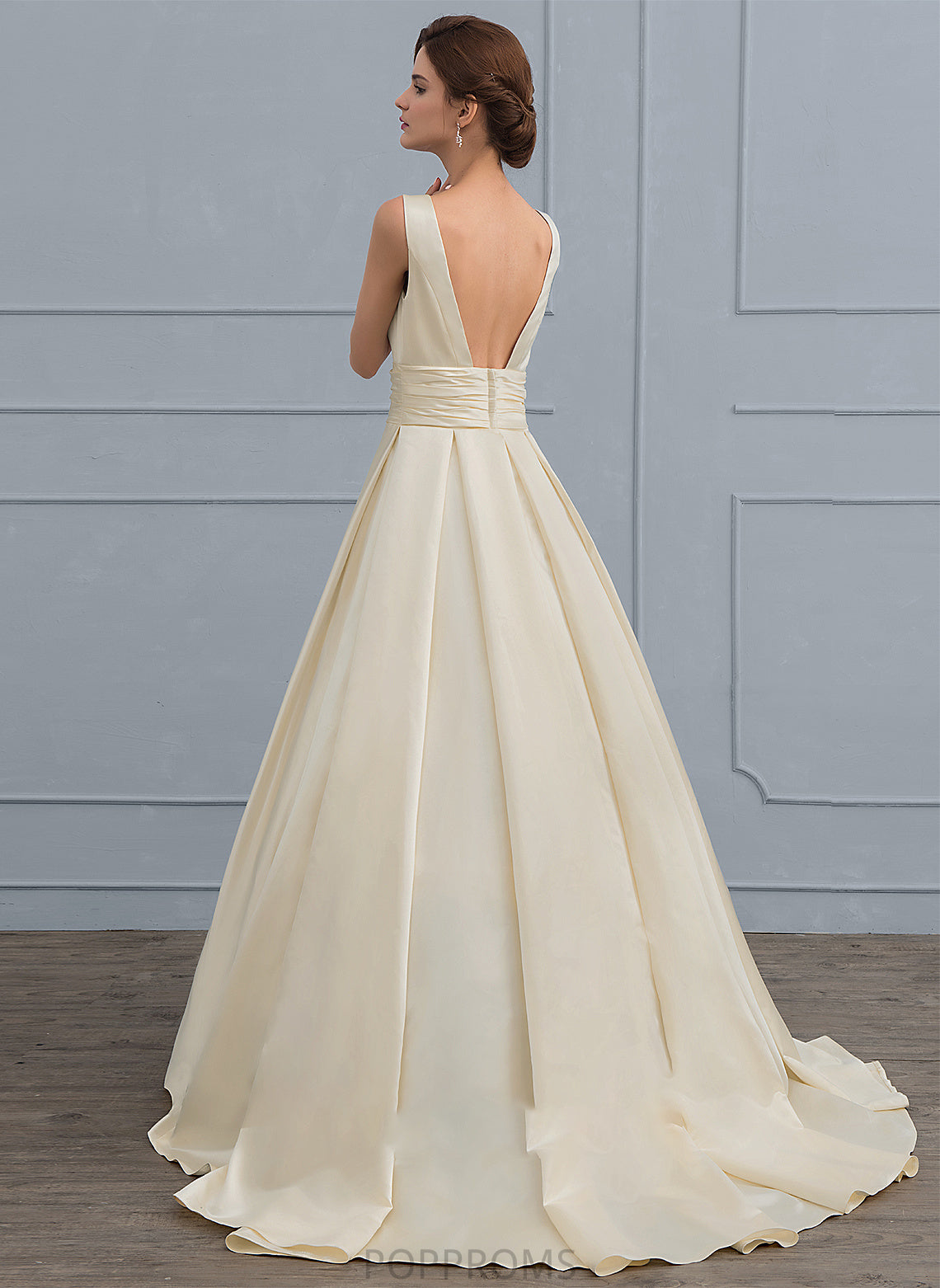 Sweep Wedding Ball-Gown/Princess Tianna Wedding Dresses V-neck Dress Train With Lace Satin