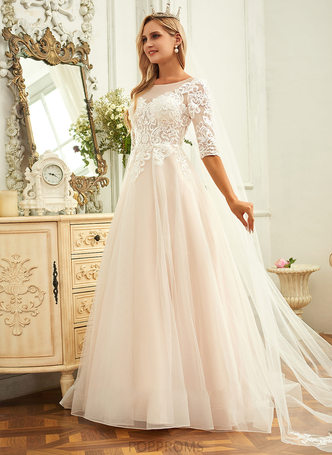 Giovanna Lace Neck Dress Sweep Wedding Dresses Ball-Gown/Princess Wedding Tulle Train Scoop