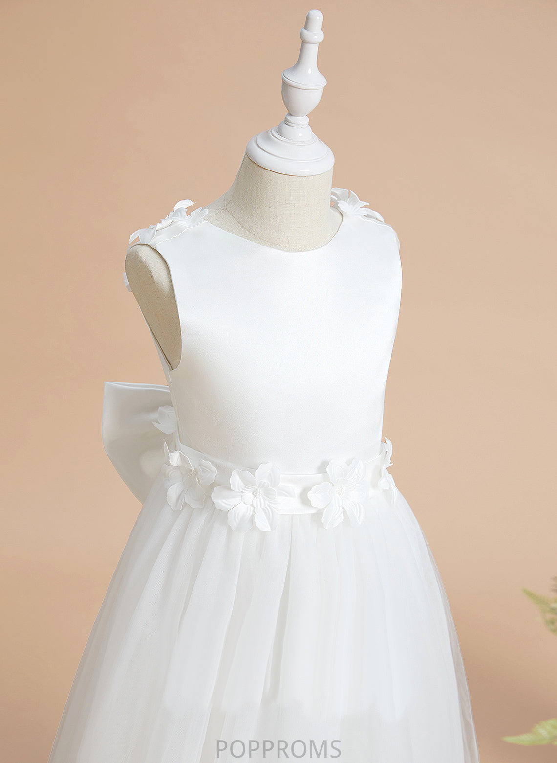 - Neck Scoop Floor-length Flower(s)/Bow(s) Flower Sleeveless Saniya Girl Flower Girl Dresses Dress A-Line Satin/Tulle With