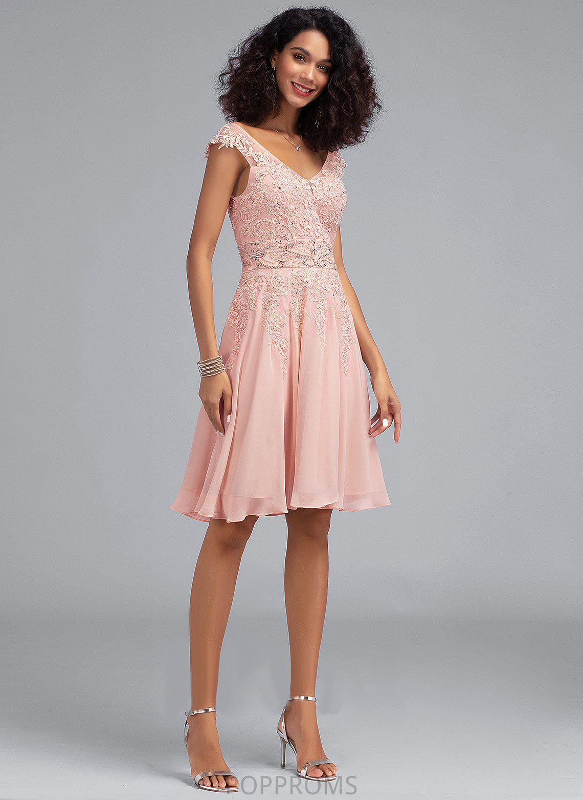 Beading Knee-Length Dress Chiffon Lace A-Line Veronica Cocktail Cocktail Dresses With V-neck Lace