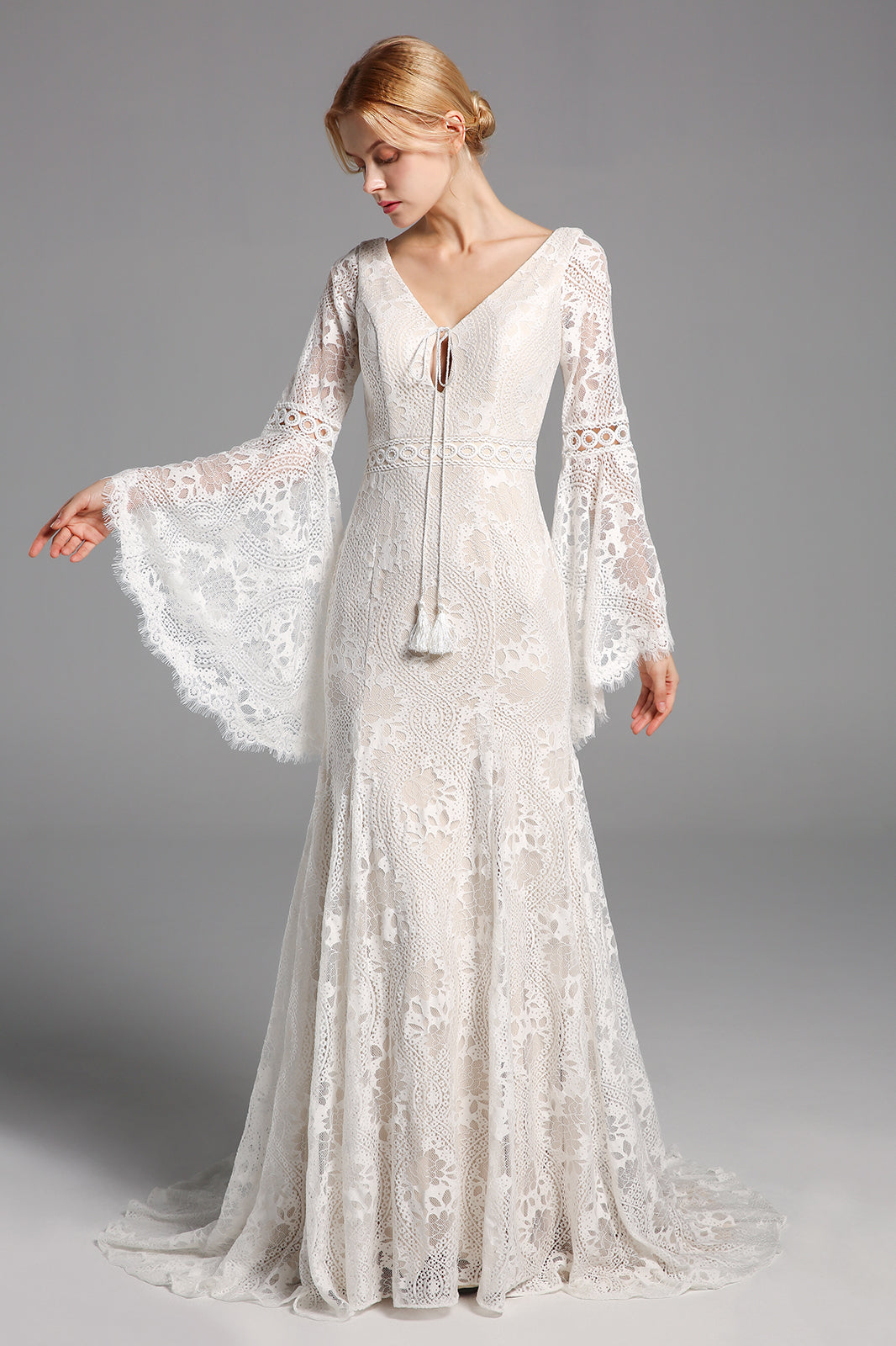 Chic Elegant Boho Lace Long Beach Wedding Dresses With Sleeves