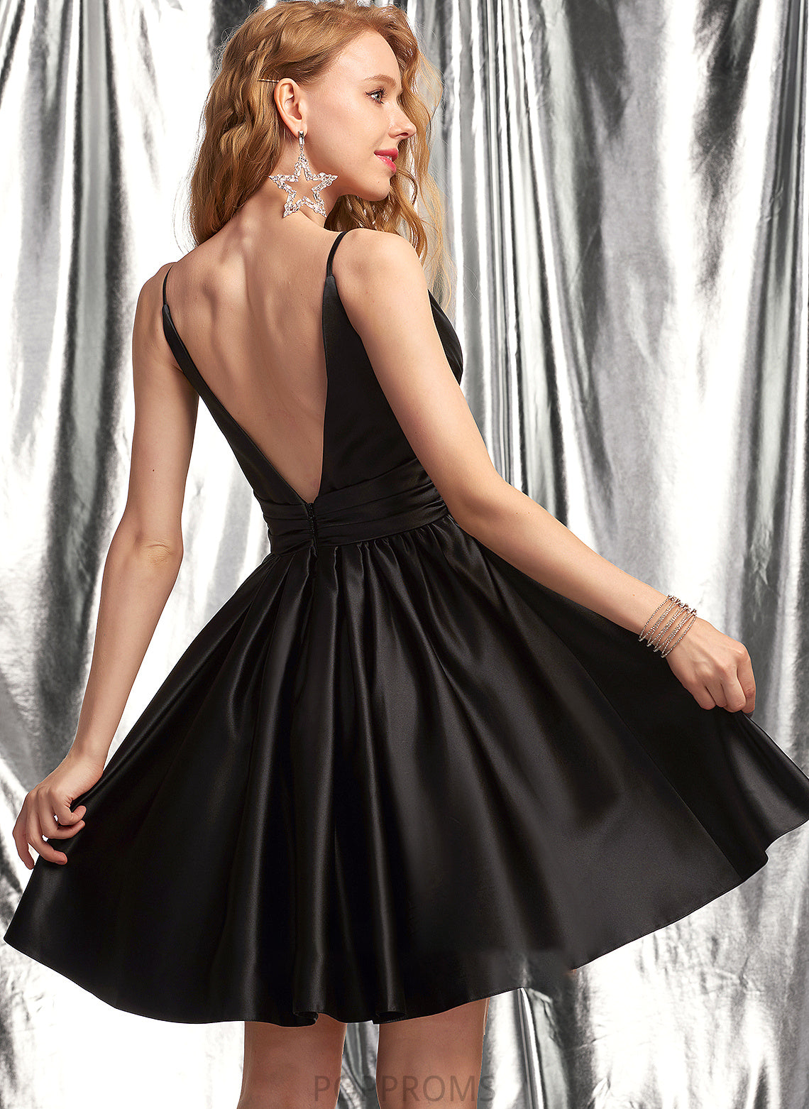 Short/Mini Alexus V-neck Satin Prom Dresses A-Line