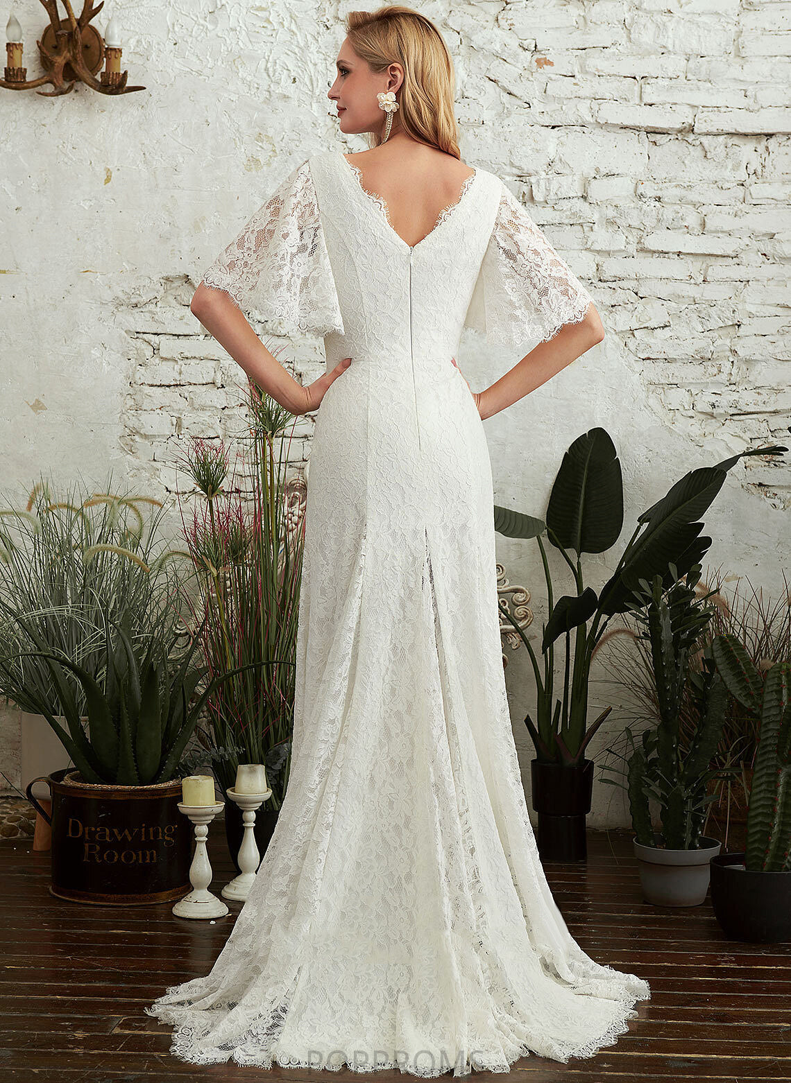 Split Sheath/Column Lace Wedding Dresses Train Wedding Dress Front V-neck Jaycee Sweep With