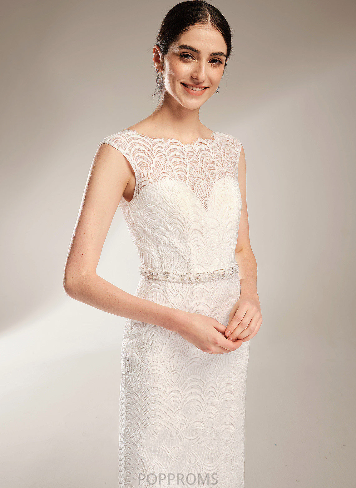 Sequins Dress With Wedding Beading Lace Sheath/Column Scoop Wedding Dresses Neck Court Jaylynn Train