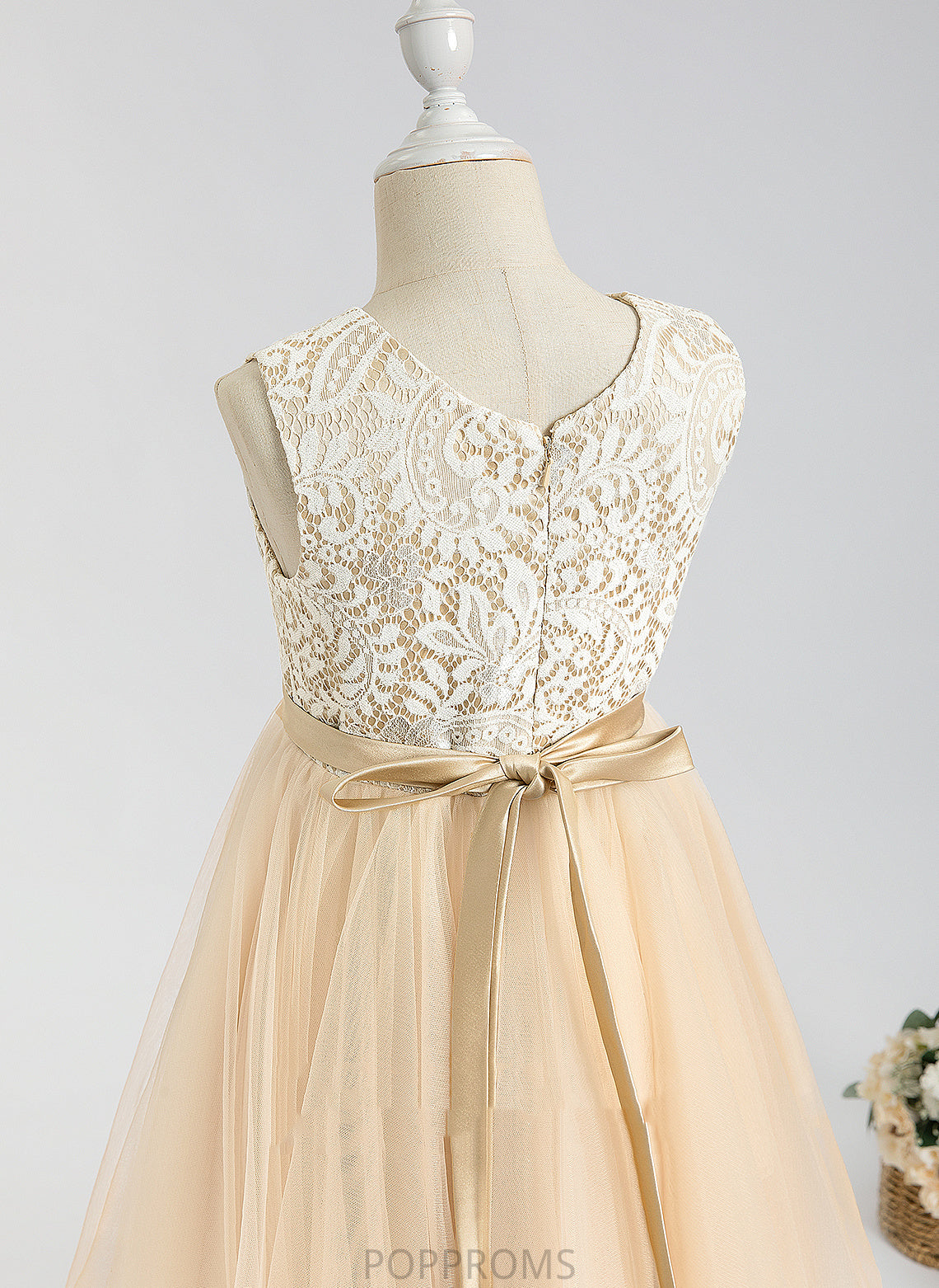 Sleeveless Scalloped Neck Flower Flower Girl Dresses Ciara With - Tulle Lace/Bow(s) A-Line Dress Tea-length Girl