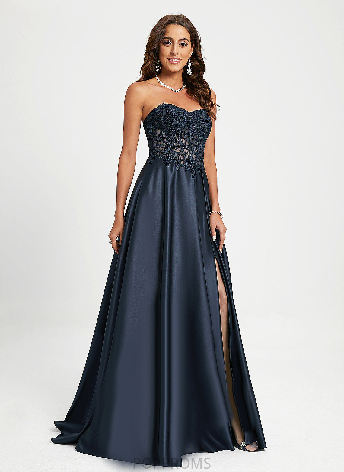 Sweetheart Satin Sweep Prom Dresses A-Line Aria Train Lace