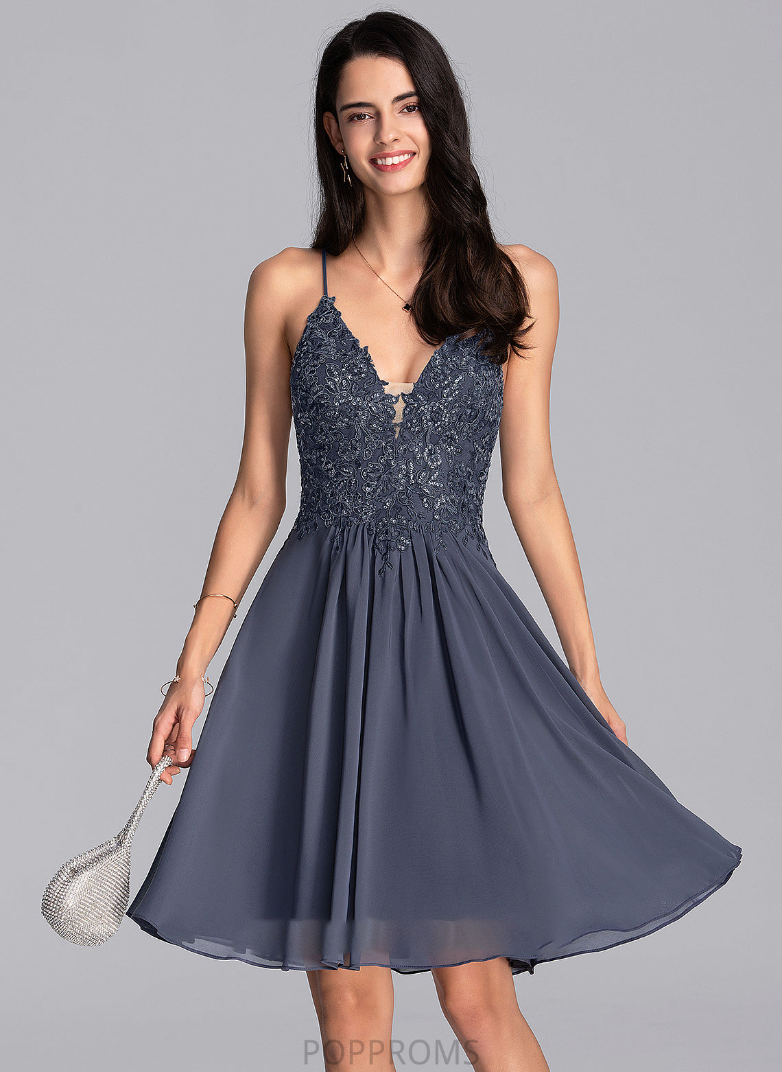 A-Line Sequins Beading Pru Knee-Length With Chiffon Prom Dresses V-neck