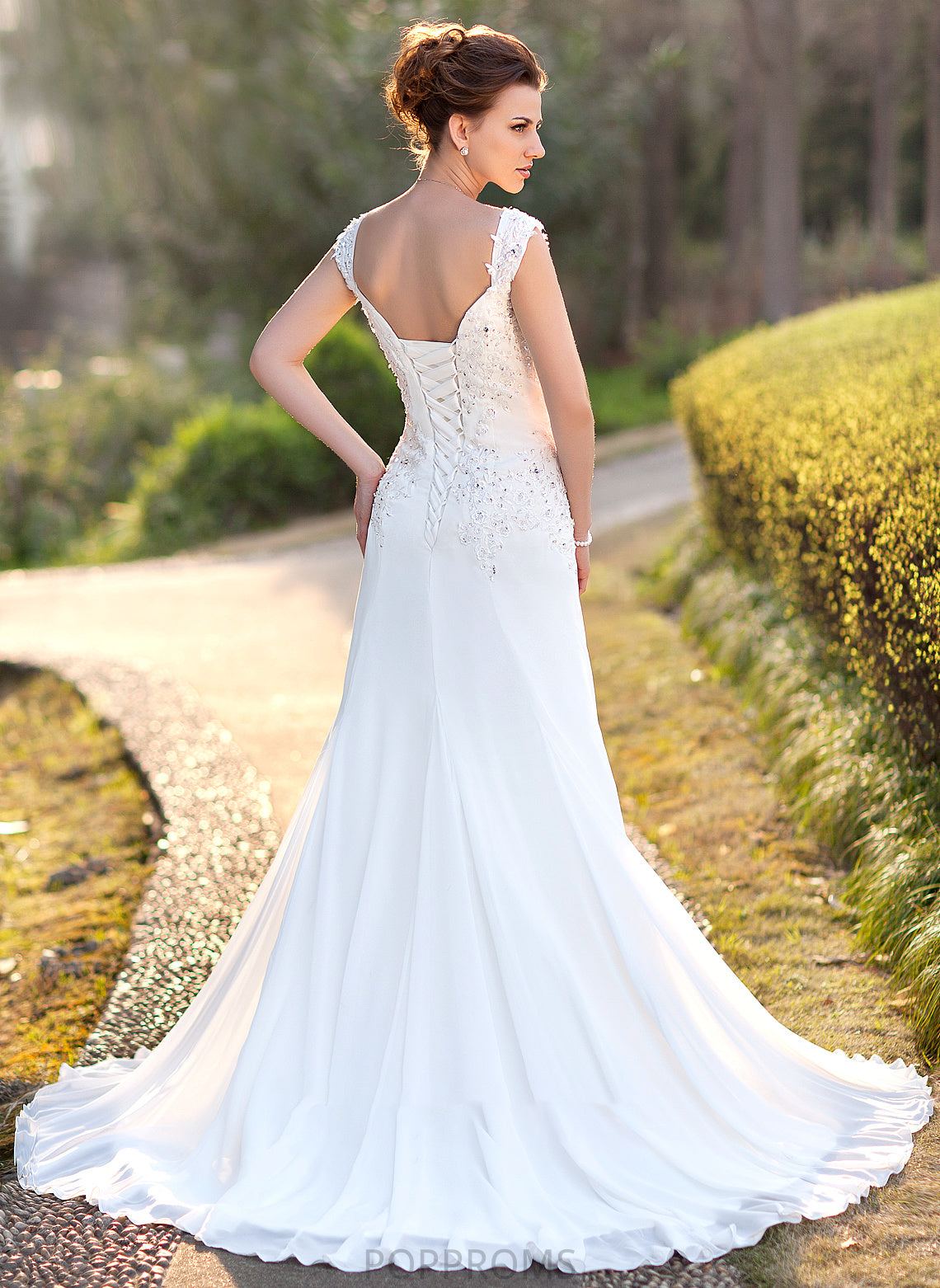 Train Lace A-Line Wedding Dresses Wedding Chiffon Beading With Court V-neck Alma Dress Sequins