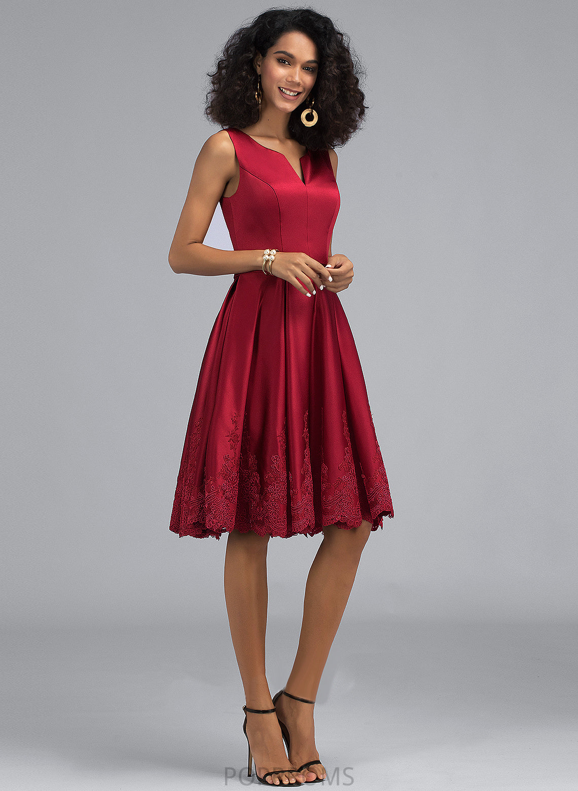 With Cocktail A-Line Dress Hope Lace Knee-Length V-neck Satin Appliques Cocktail Dresses