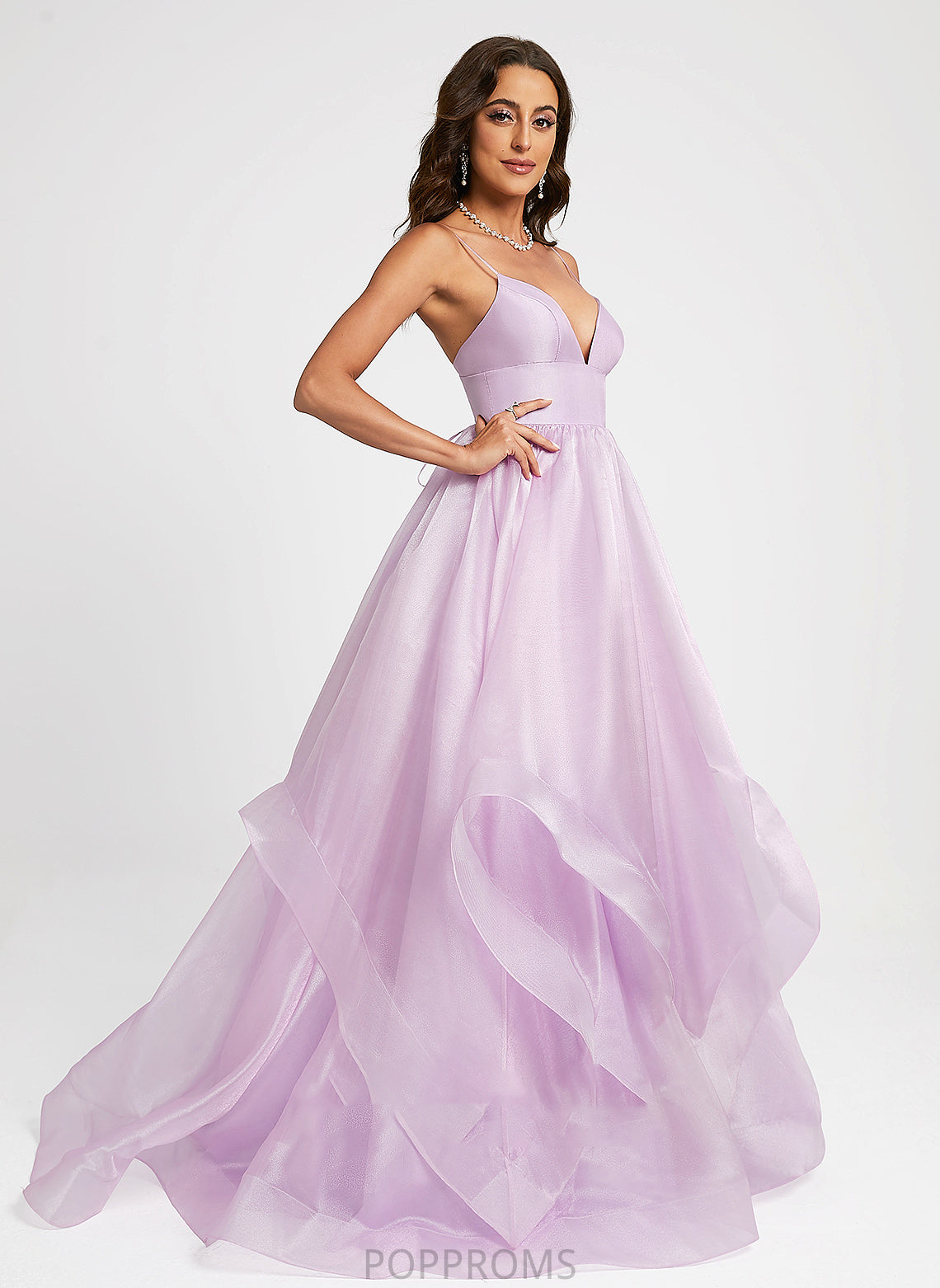 V-neck Prom Dresses Organza Sweep Train Ball-Gown/Princess Ariana