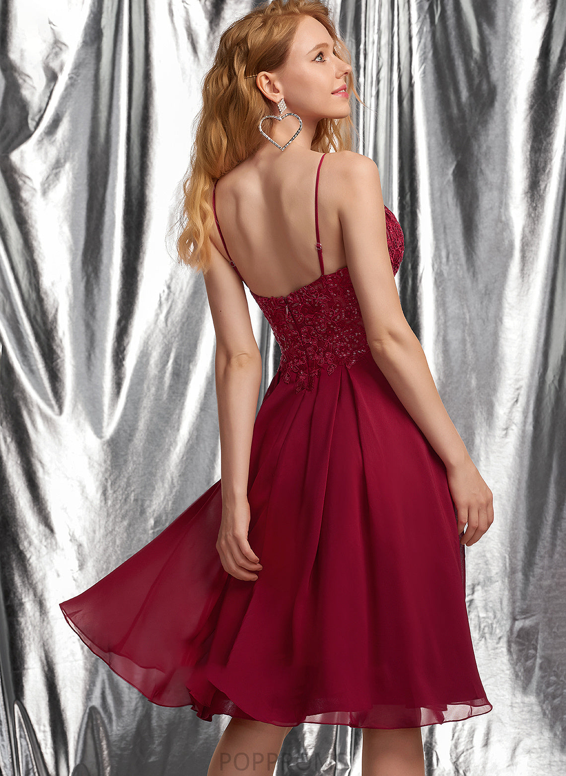 With Sequins Chiffon A-Line Prom Dresses Knee-Length Caitlin V-neck