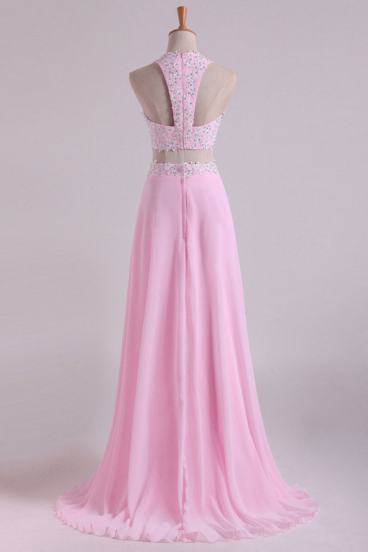 2024 Halter Prom Dresses A-Line With Applique Chiffon