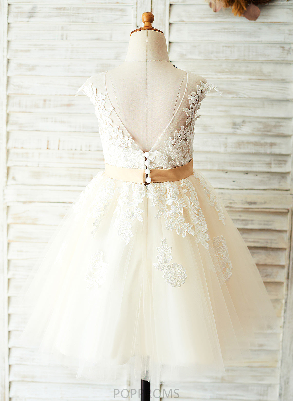 A-Line Knee-length - Scoop Neck Flower Back Appliques/V Girl Dress Laylah Satin/Tulle/Lace Flower Girl Dresses With Sleeveless