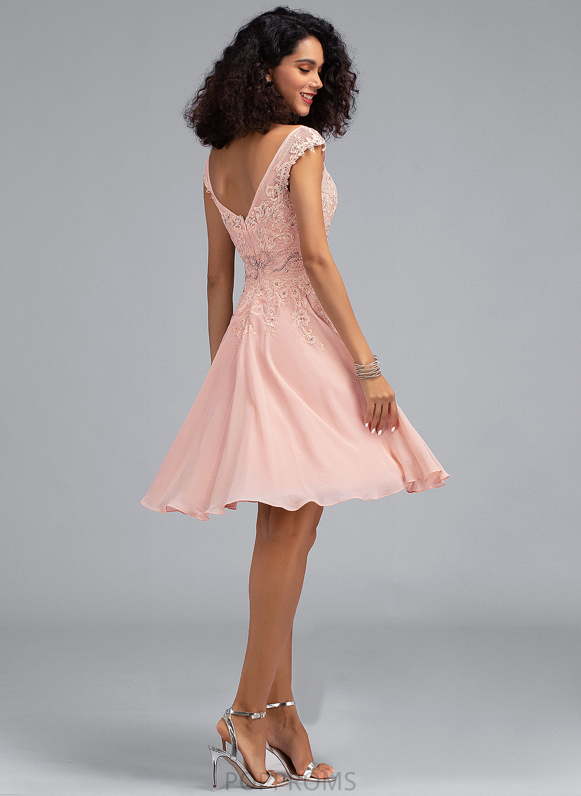 Beading Knee-Length Dress Chiffon Lace A-Line Veronica Cocktail Cocktail Dresses With V-neck Lace