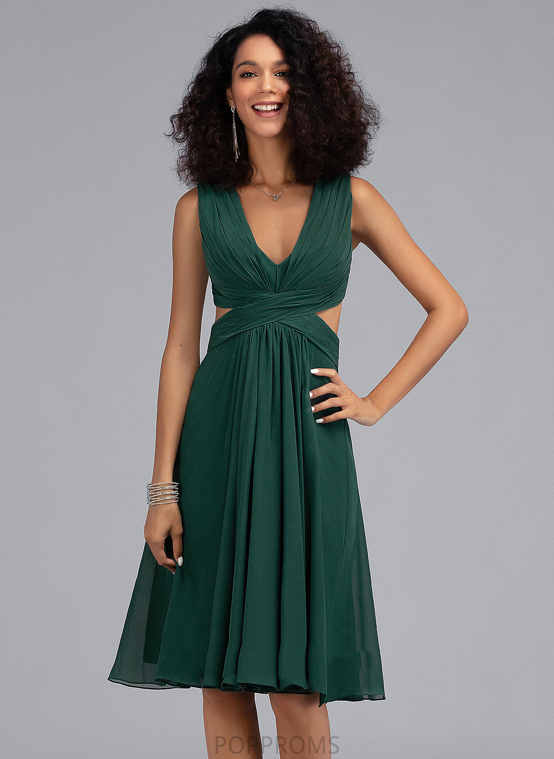 Cocktail Ruffle A-Line V-neck Hedda Dress With Knee-Length Chiffon Cocktail Dresses