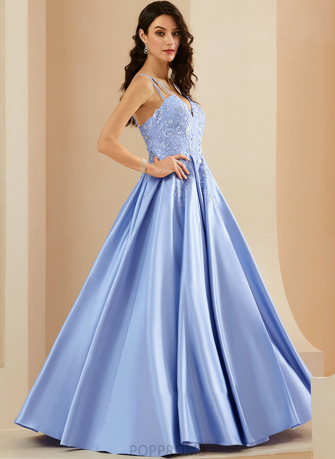 With Prom Dresses Jaidyn Sequins V-neck Ball-Gown/Princess Satin Floor-Length Beading