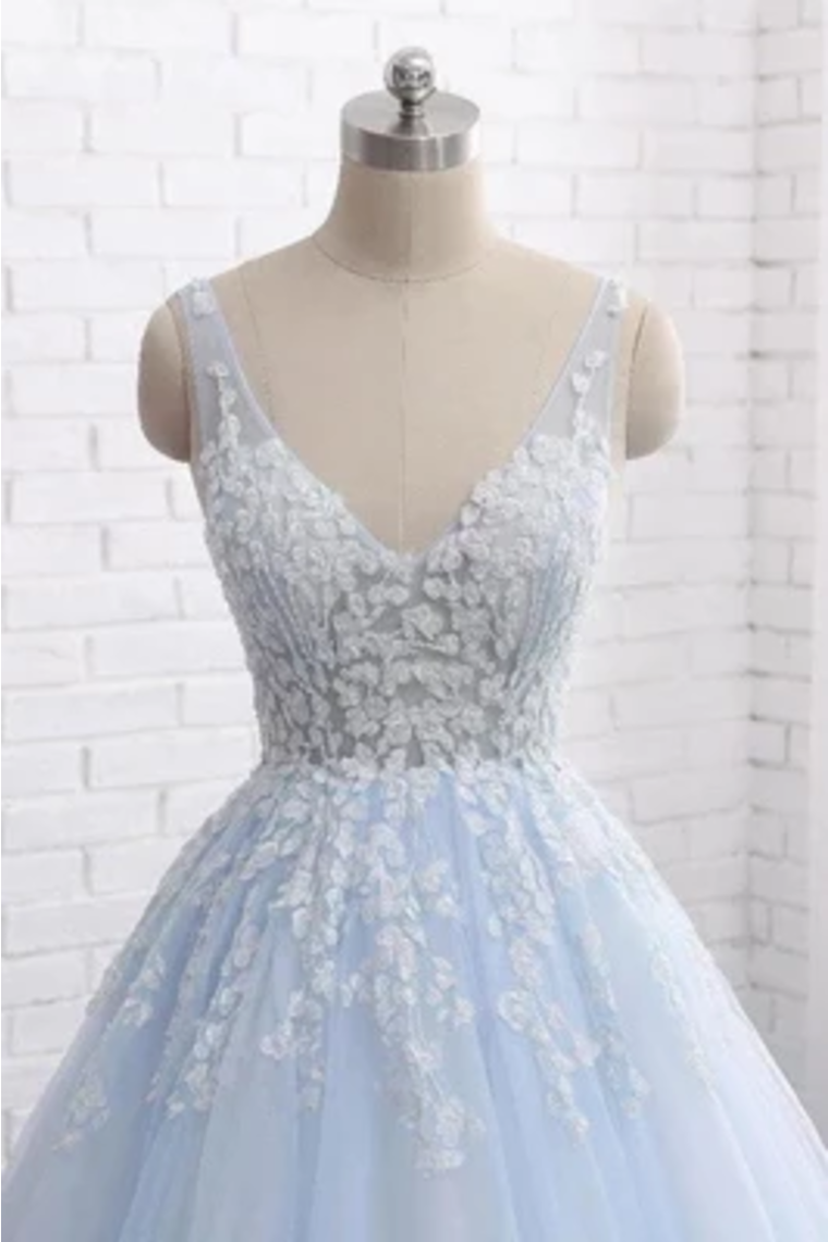 Princess Long Ball Gown Lace Tulle Prom Dresses, V Neck Formal Dresses