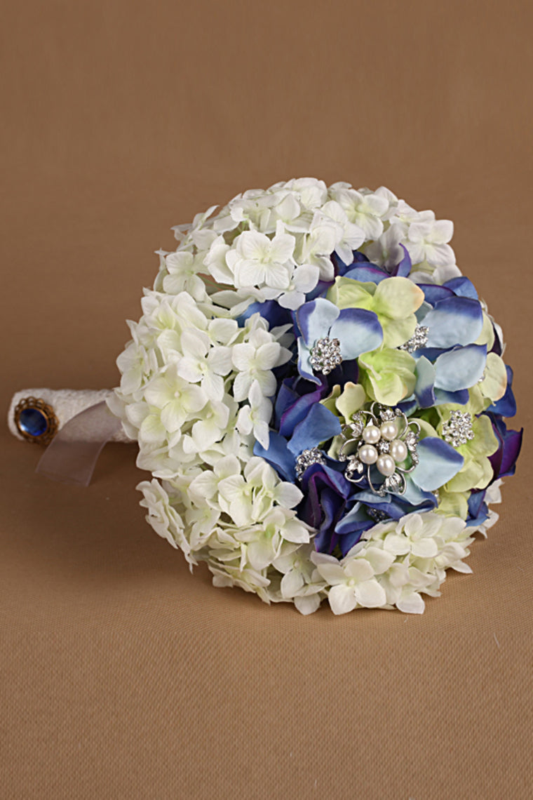 Wedding Bride Holding Flower Fabric Flower Bouquet (25*19cm)