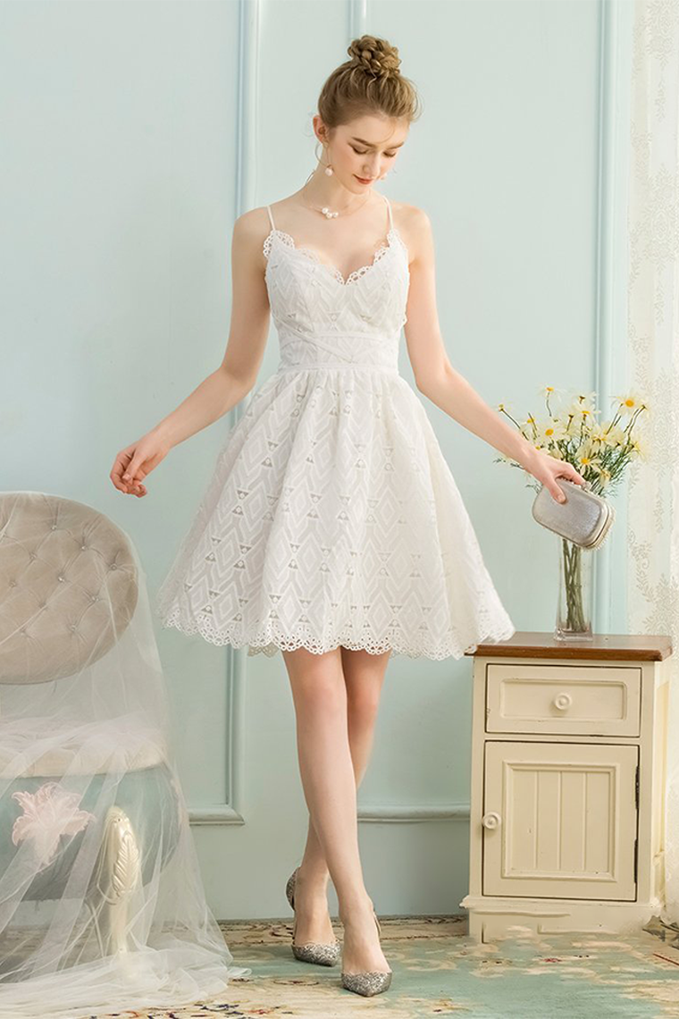 A-Line Lace Homecoming Dresses Anabelle V-Neck Sleeveless Short White