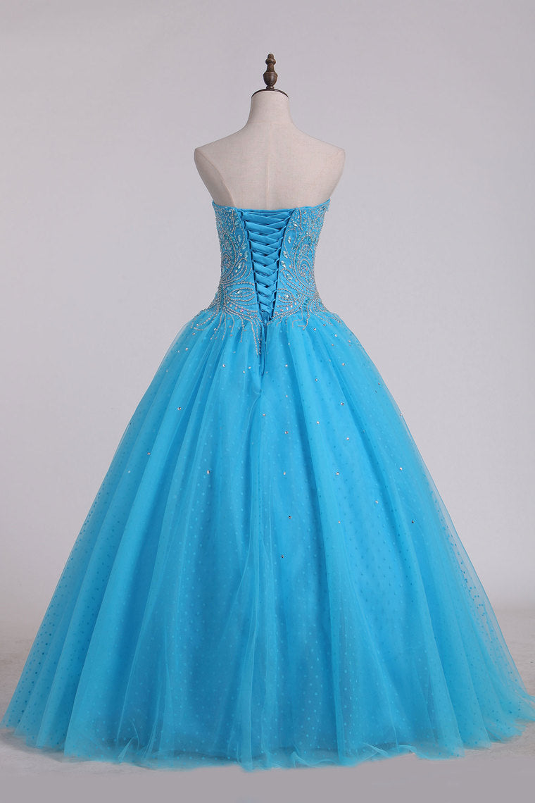 2024 Ball Gown Sweetheart Quinceanera Dresses With Beading Tulle